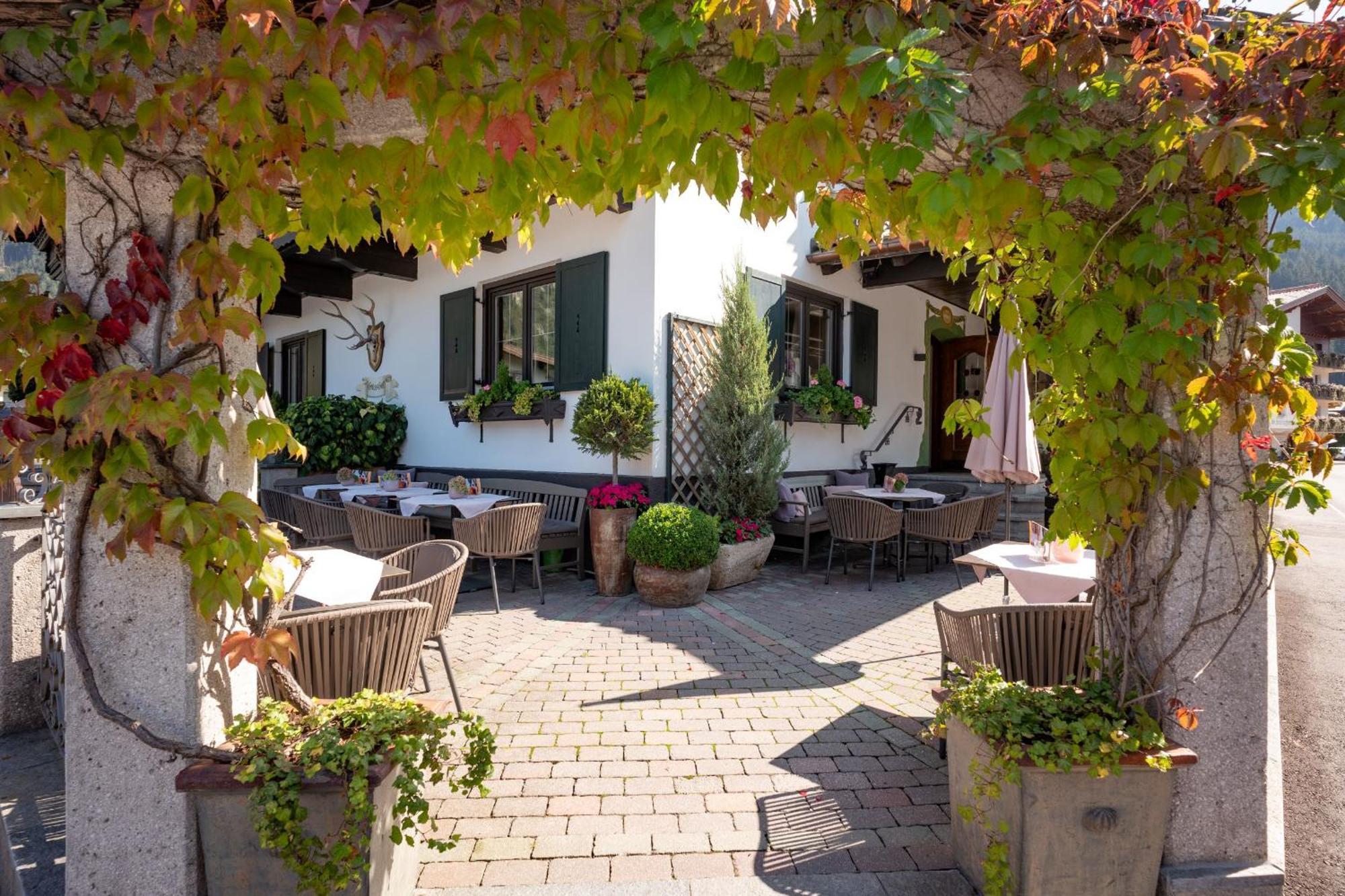 Hotel Jaegerhof 메이른호픈 외부 사진